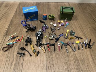 Fortnite Supply Drop and Loot Battle Boxes with Accessories and Figures