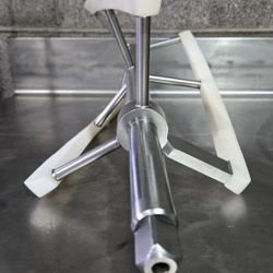 Carpigiani Bach Freezer Gelato LB 502 dasher/ Beater  used very good condition. Retail Price For This Item $5000.00 Asking only $950 