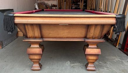 8’ Refurbished Pool Table + Free Pro Delivery & Setup