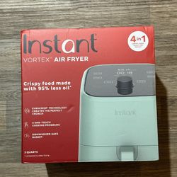 Brand New! Instant Pot Vortex 2QT Mini Air Fryer 4 in 1