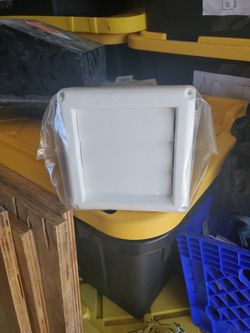 4 IN LOUVERED EXHAUST HOOD
