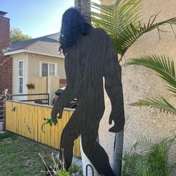 Spooky Sasquatch Life-size