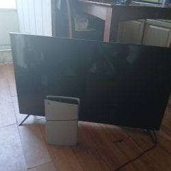 Ps5 And 50in Roku TV. 