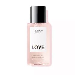 Indulge in the captivating scent of Love. Perfect for everyday elegance.