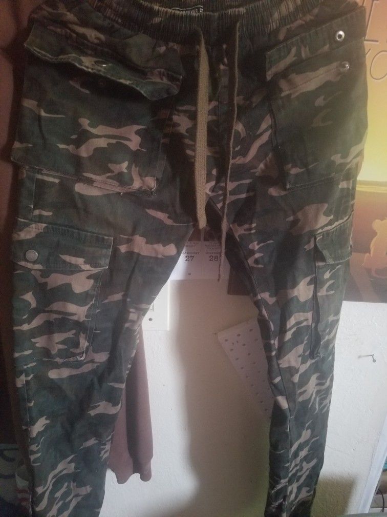 Mens Cargo Pants Camo Forever 21 Halloween 