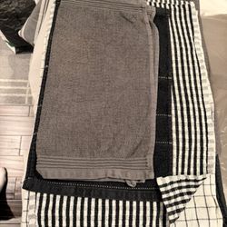 Towel Bundle - Bath Towels And Hand Towels