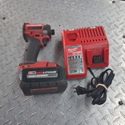 Milwaukee Hex Impact Driver Kit