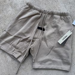 Essentials shorts S-XL
