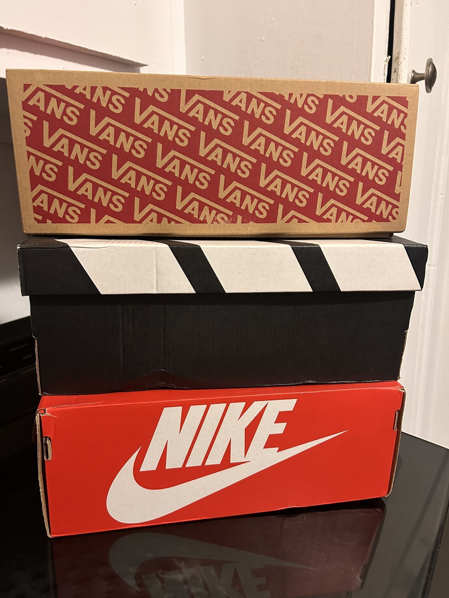 Women’s Shoes Vans & Nike Dunks Low 