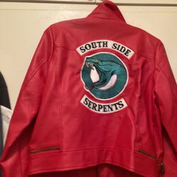 River Deal Red Women Good Condition Size XL 