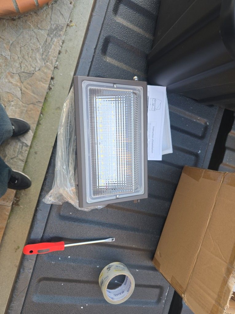 Led Wall Pack Light With Dusk