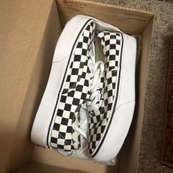 checkered authentic platform vans 