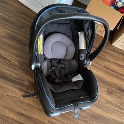 Graco Snug Ride 35 Lite LX infant Car Seats