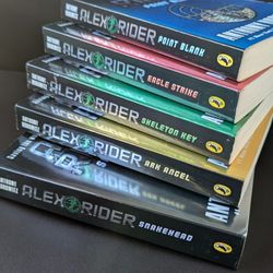 Alex Rider by Anthony Horowitz: 5 Books Box - Ages 9-14 - Paperback
