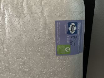 Sealy 2 stage Brilliant Nights Crib Mattress