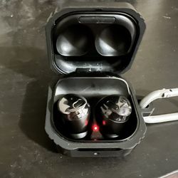 Samsung Buds Pro with Wireless Charger