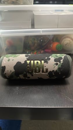 Jbl flip6 speaker camo