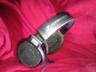 Sennheiser HD 650 Professional Wired Headphones
