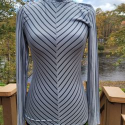 Buckle Willow & Roots Shear Top