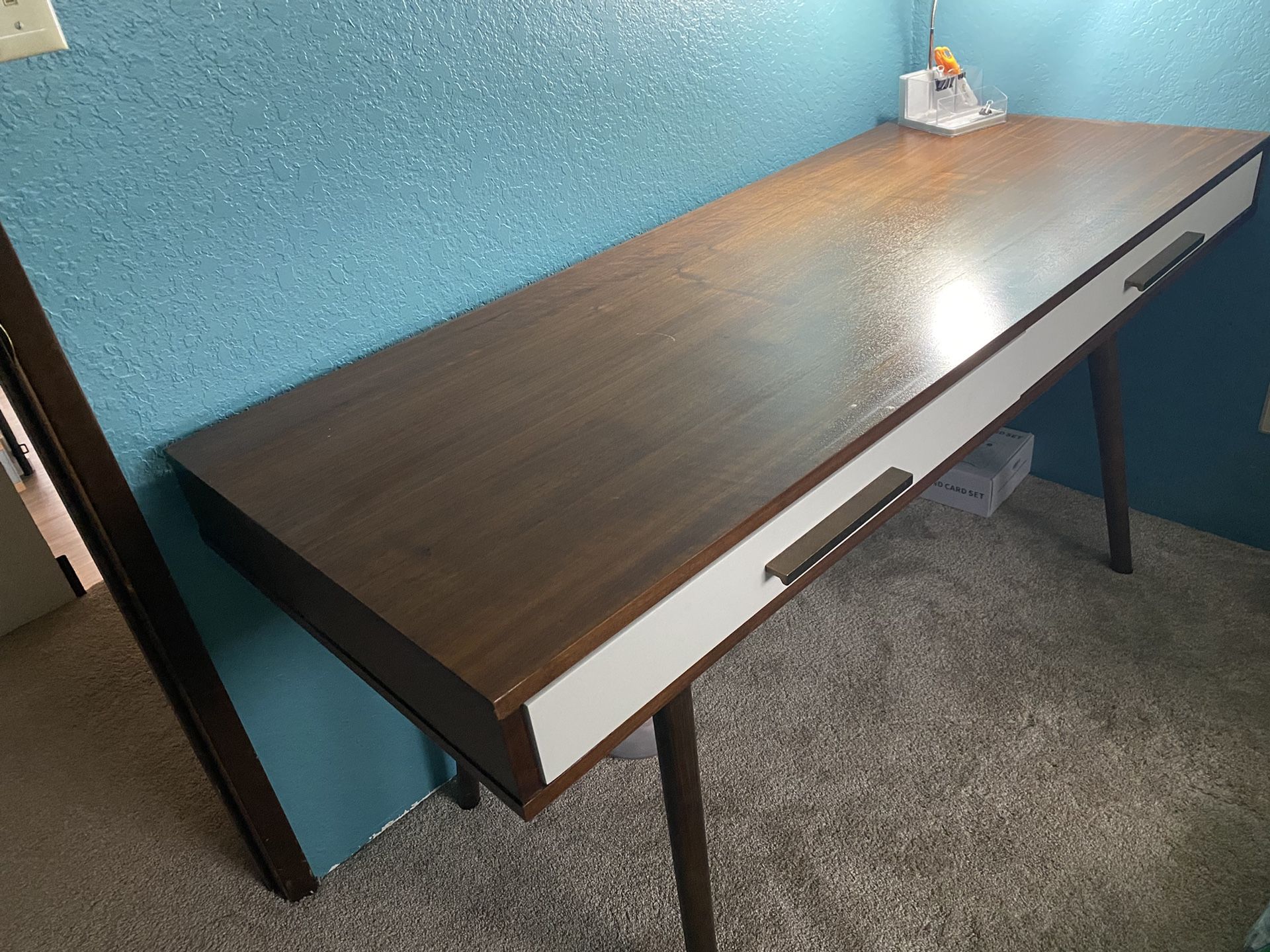Large Desk
