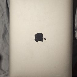 200 Just For Today Apple Macbook Pro Quad Core i7 2.7 Ghz 16 Gb Ram 2018 Model A1989