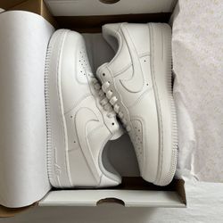 Nike Air Force One Low Top White 007 1