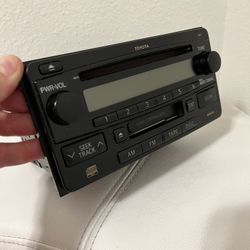 2004 TOYOTA 4RUNNER RADIO RECEIVER 86120-2B761