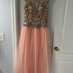  Elegant Evening Dress