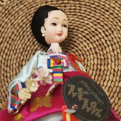 Decorative doll