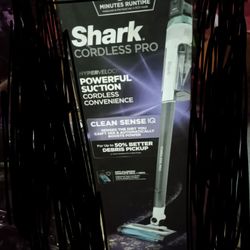 Cordless Shark Vacuum Stick Powerful Suction Clean Sense IQ