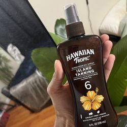Hawaiian Tropic Island Tanning (Brand New) 