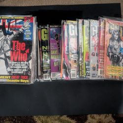 30 Guitar World And guitar magazines