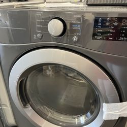 LG Dryer $600