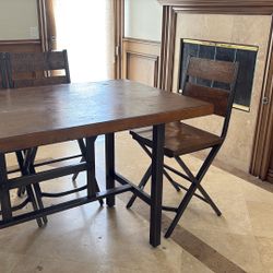 Kitchen table
