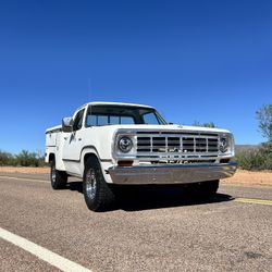 1973 Dodge D100