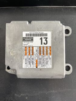 20 Toyota Camry SRS Control Module