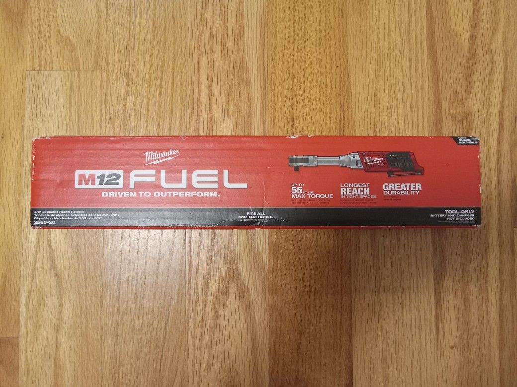 Milwaukee M12 Fuel 3/8" Extended Reach Ratchet