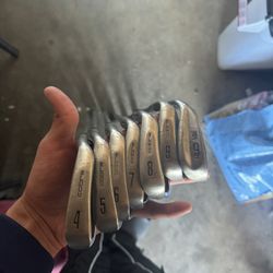 Cobra Iron Set