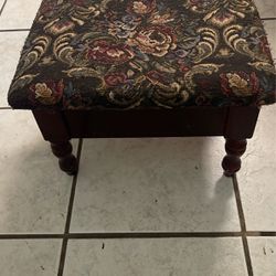 Small Foot Stool With Storage