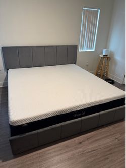 Bed Frame (King Size) – Modern Gray Velvet