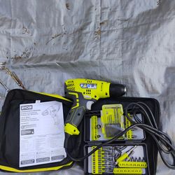 RYOBI 3/8 Drill motor w/ accessories 