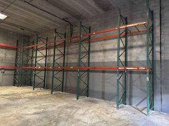 PALLET RACKS POSITION EW AND USED CONDITION 