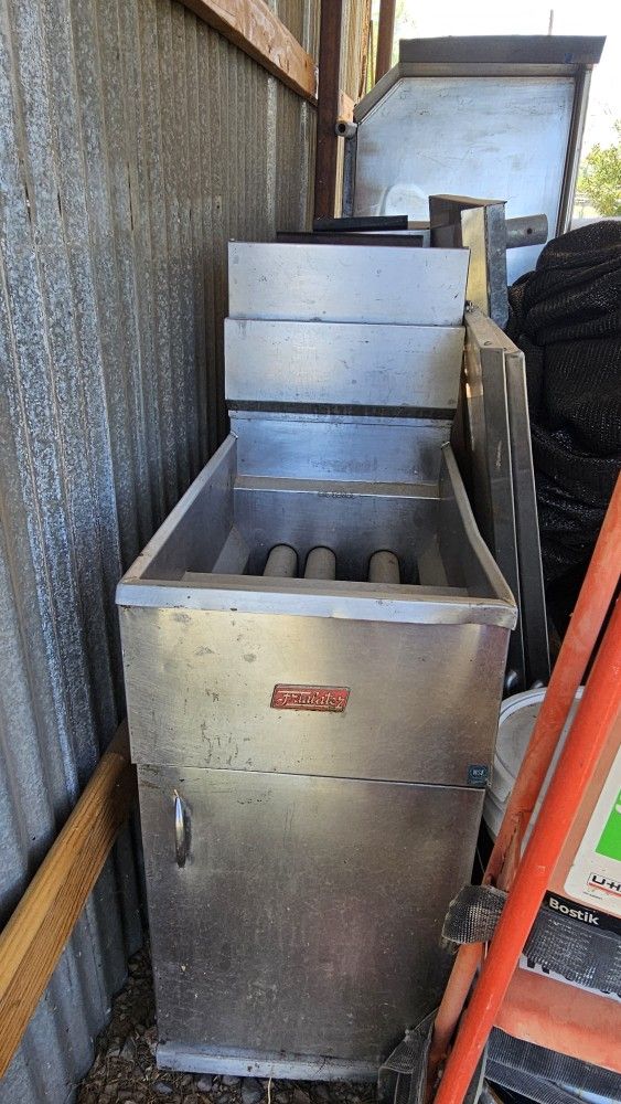 Pitco Frialator 40-45lb 105,000 BTU NATURAL GAS FRYER