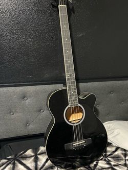 Acoustic bass (bajoloche)