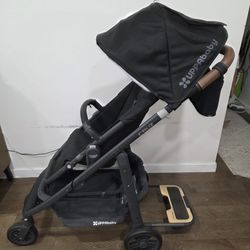 Uppababy Cruz