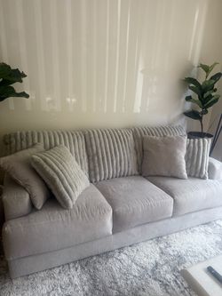 Eagan Plush Gray Sofa