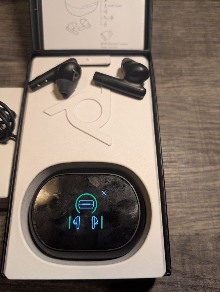Poly Vfree 60+Earbuds BT700 $130