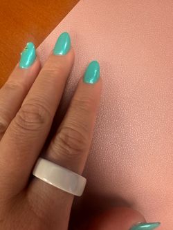 Oura ring 4 Ceramic