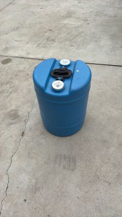 15 Gallon Water Container