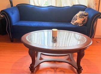 Sofa set + coffee table